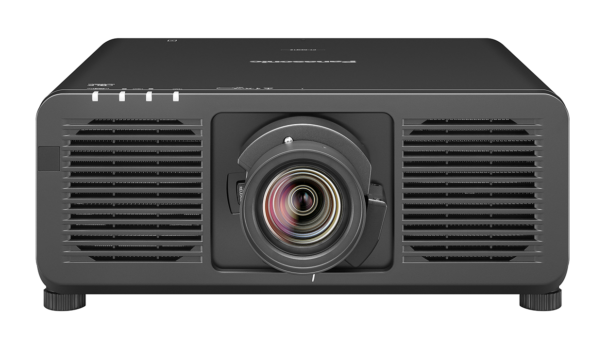 Panasonic PT-REQ10LBD
