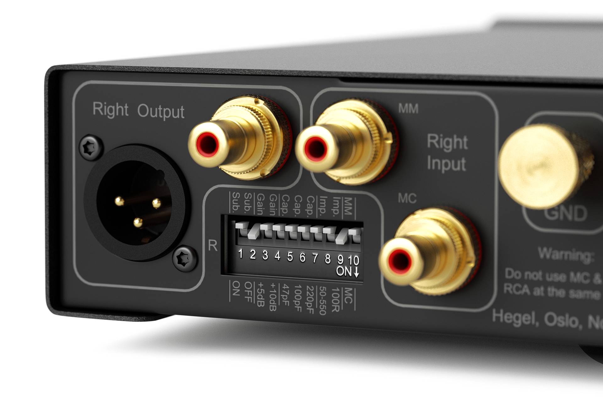 Hegel V10 phono preamplifier loading and gain switches